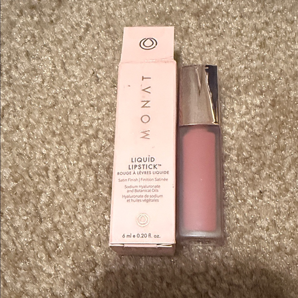 Monat liquid lipstick in magnetic NEW